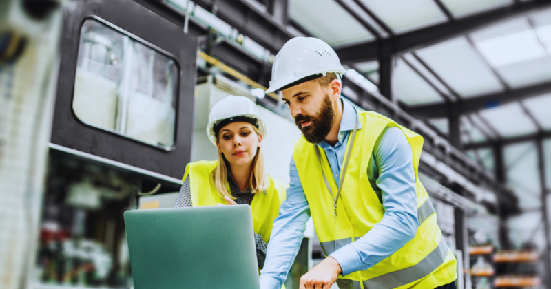 Transforming Manufacturing Through Bespoke Software: How Developyn Helps Modernise Industrial Operations